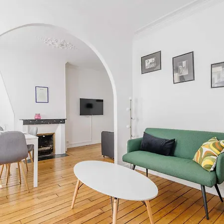 Charming Near Bastille باريس